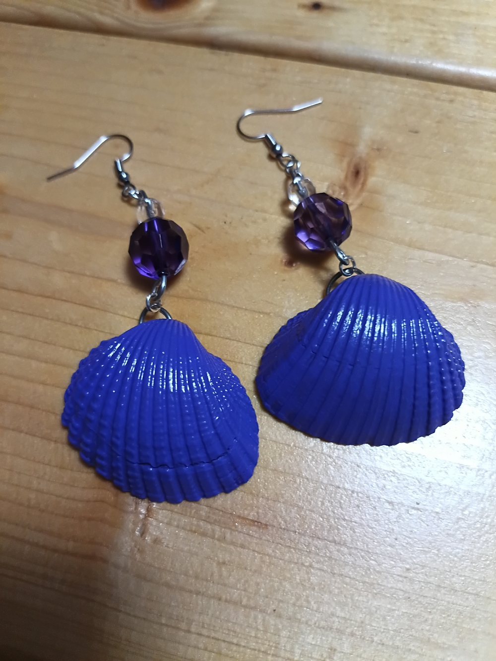 Purple Seashell Dangle Earrings - Picture 4 of 4